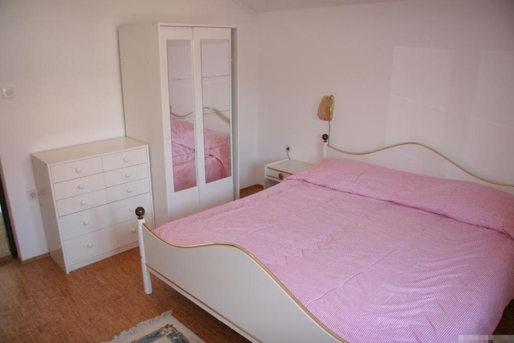 Apartment In Kukljica With Sea View, Terrace, Air Conditioning, Wi-Fi Dış mekan fotoğraf